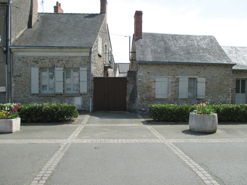 Hotellerie-ext-abbaye-Solesmes-ASPS