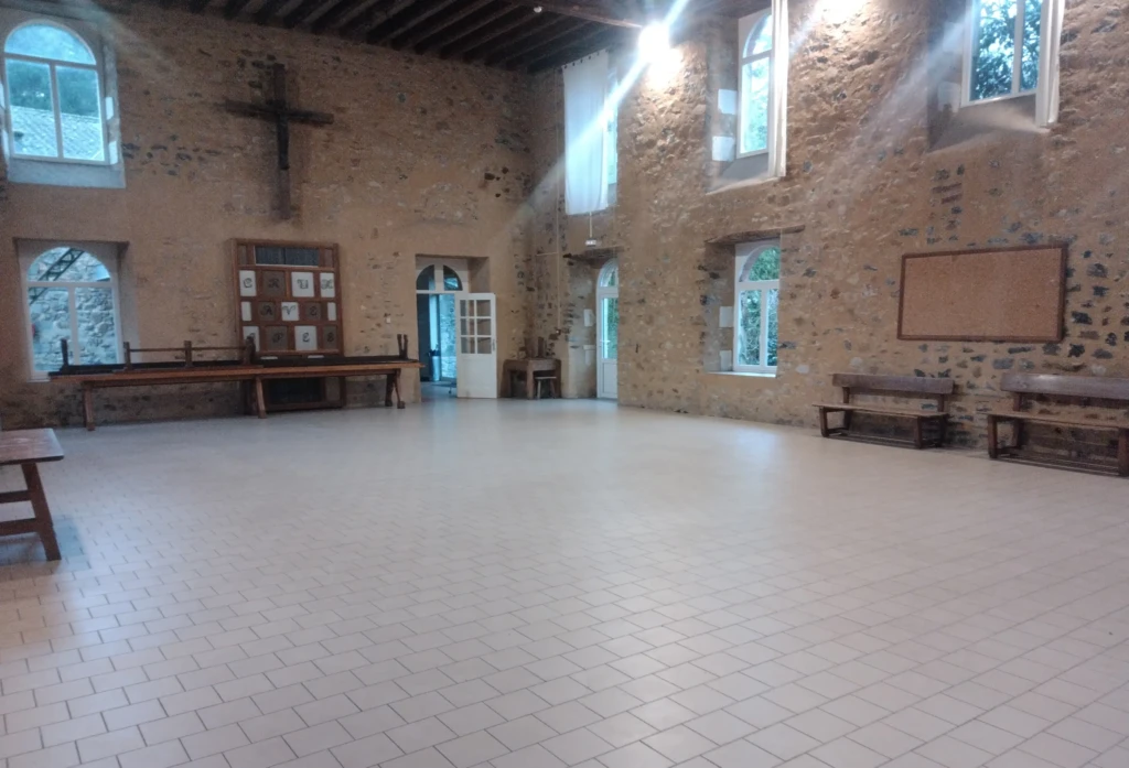 Solesmes-marbrerie-1